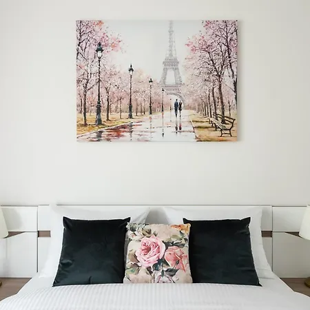 Apartmán Brzeziny Deluxe By Bookinghost *