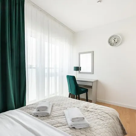 Brzeziny Deluxe Warsaw